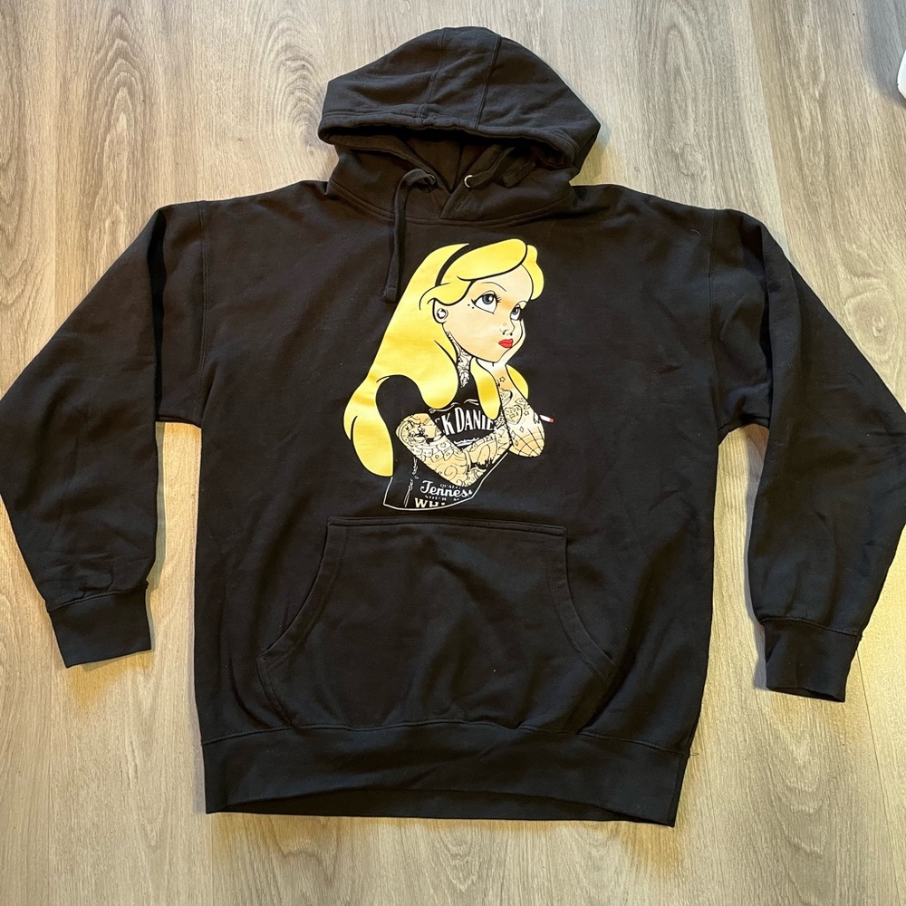 🔥Alice in Wonderland Jack Daniels hoodie size men’s XL.